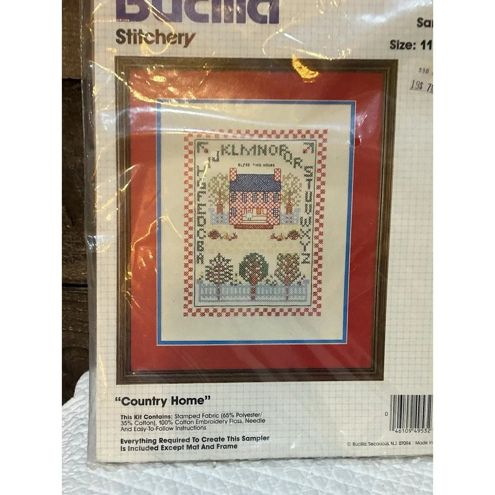 Bucilla‎ 